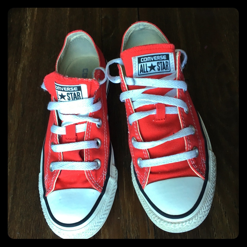 ❤️ Red Converse ❤️